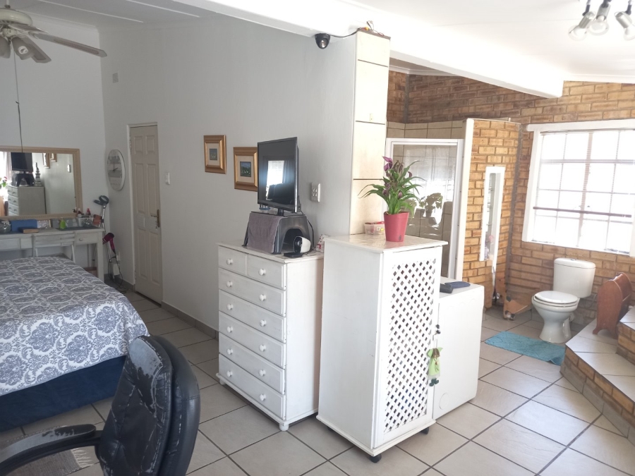 3 Bedroom Property for Sale in Sasolburg Ext 4 Free State